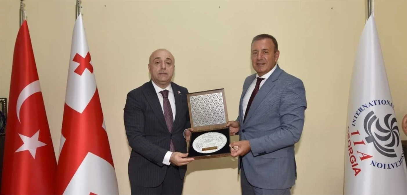 TTSO Başkanı Erkut Çelebi, DEİK Türkiye-Gürcistan İş Konseyi Başkanı Osman Çalışkan\'ı ziyaret etti