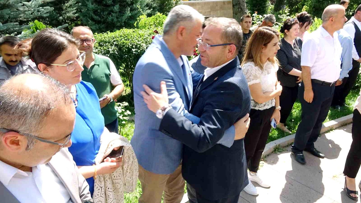 Vali Polat, Yozgat\'tan ayrıldı