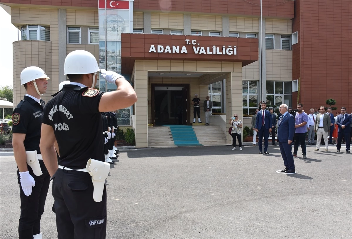 Yavuz Selim Köşger Adana Valiliği\'ne atandı