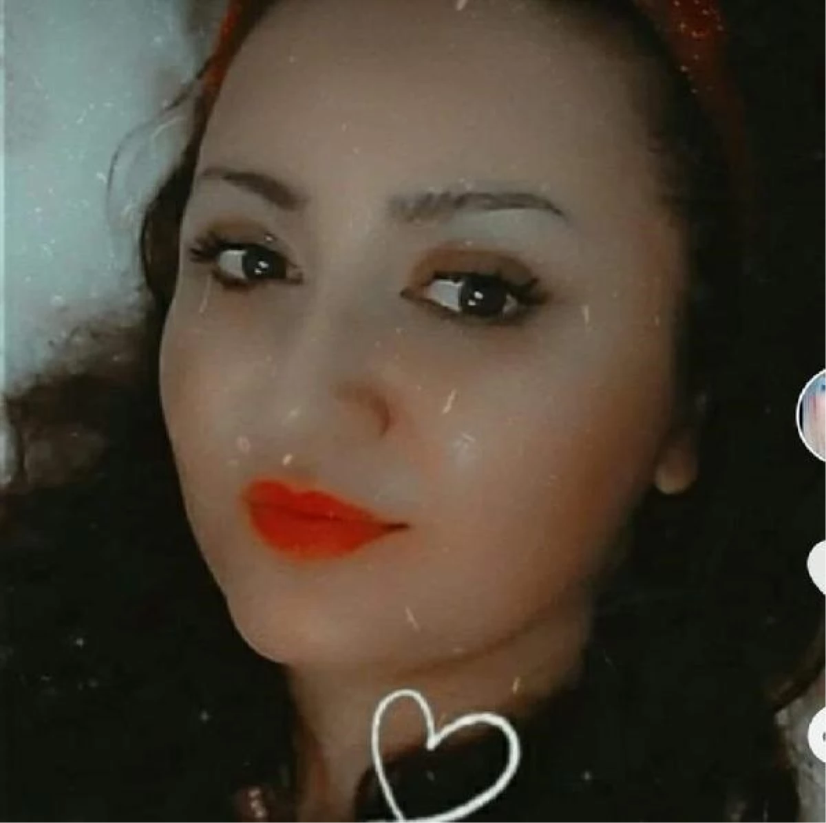 Çaycuma\'da Balkondan Düşen Kadın Hayatını Kaybetti, Cinayet Şüphesiyle Gözaltına Alındı