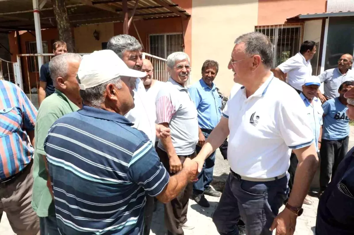 Hatay Büyükşehir Belediye Başkanı Lütfü Savaş, sorunları çözmek için var gücüyle çalışıyor