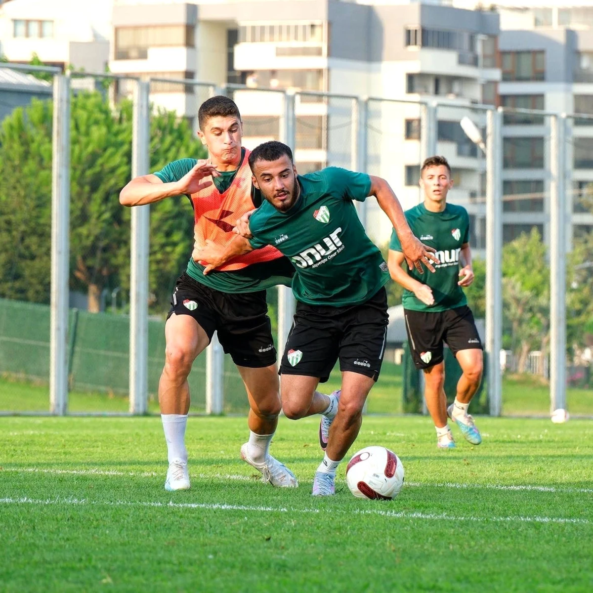 Bursaspor, Belediye Kütahyaspor maçı sonrası hazırlıklarına ara vermeden devam etti