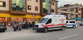 Düzce'de motosikletle otomobil çarpışması kamerada