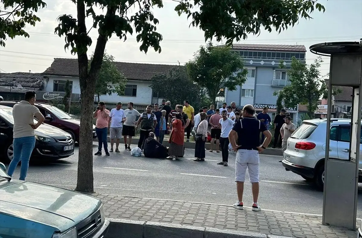 Düzce'de motosiklet kazası: 2 kişi yaralandı