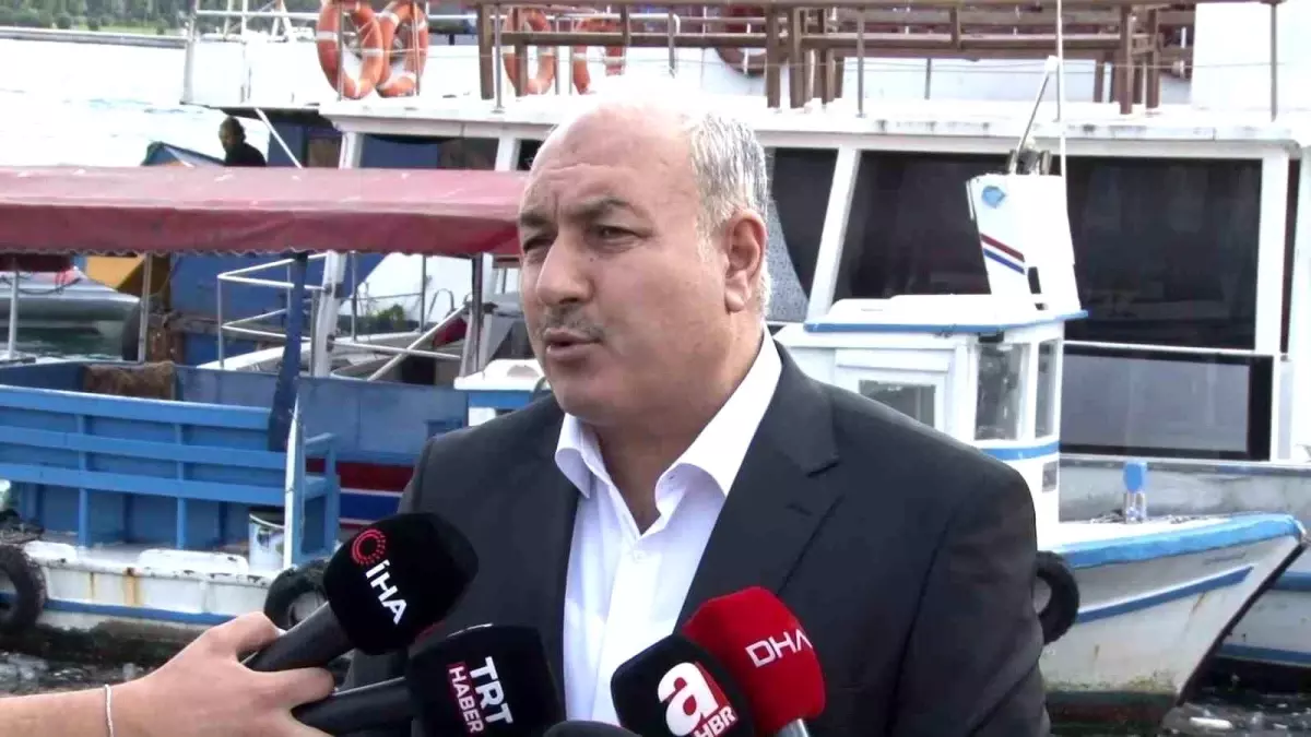 Eminönü'ndeki İETT Otobüsü Denize Düştü