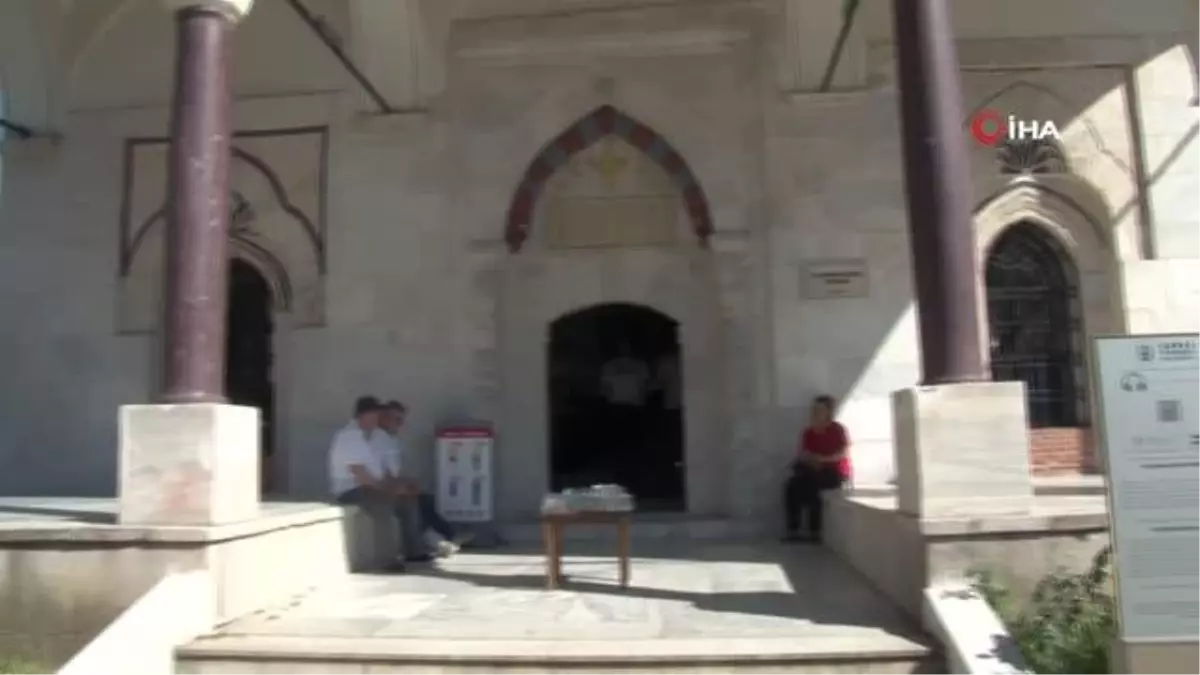 Her ayın 16'sında Yıldırım Beyazid'i anıyorlar