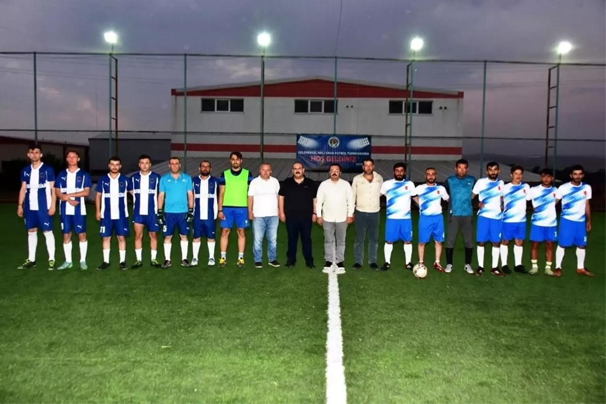 İnönü Belediyesi 7. Geleneksel Halı Saha Futbol Turnuvası Başladı