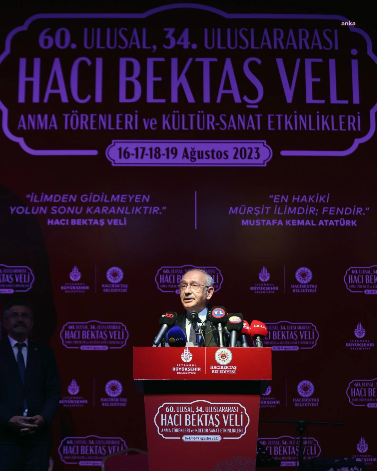 Kılıçdaroğlu: İslam dünyasında her 4 kişiden biri okuma-yazma bilmiyor