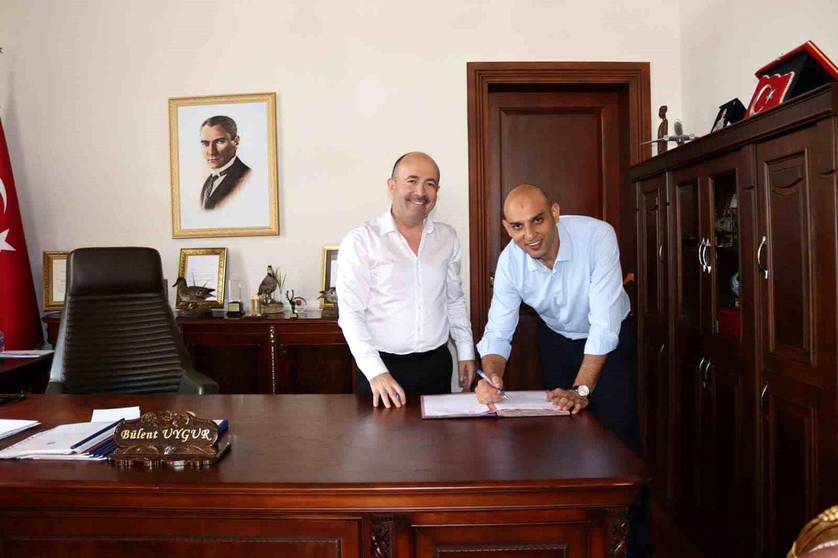 Muratlı Adliyesi, Anadolu Lisesi\'ne ait pansiyon binasına taşınıyor