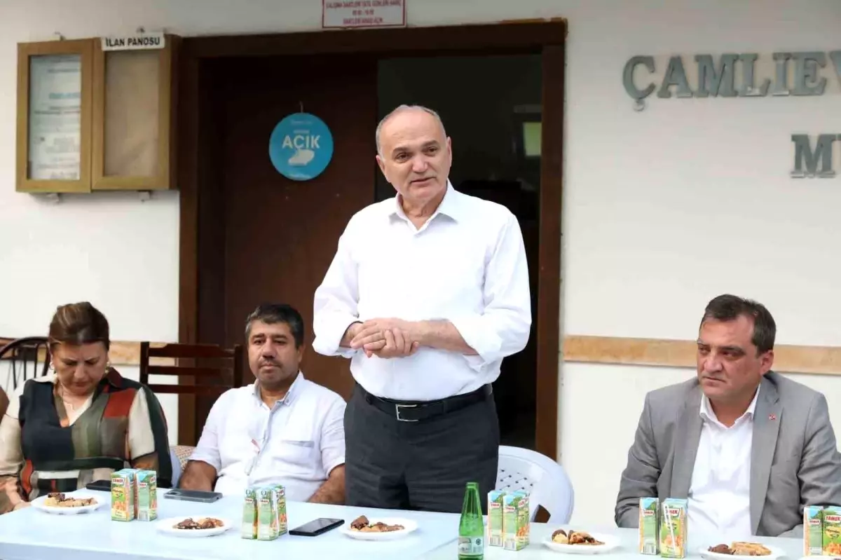 Düzce Belediye Başkanı Dr. Faruk Özlü, Çamlıevler ve Çavuşlar Mahallelerine Ziyaret Gerçekleştirdi