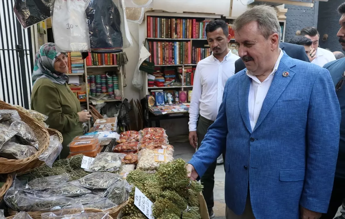 BBP Genel Başkanı Mustafa Destici: Suriye\'de normalleşme başladı, sığınmacılar geri gönderilmeli