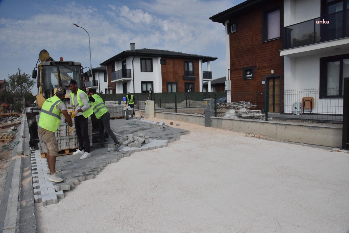 Bilecik Belediyesi, yeni yerleşim alanlarında yeni yollar açıyor