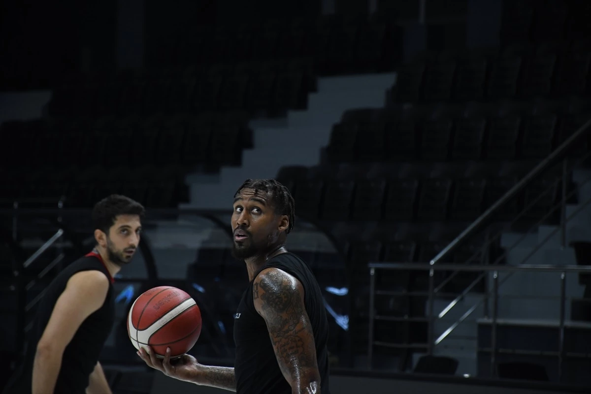 Çayırova Belediyesi, Türkiye Basketbol Ligi\'nde başarı hedefliyor