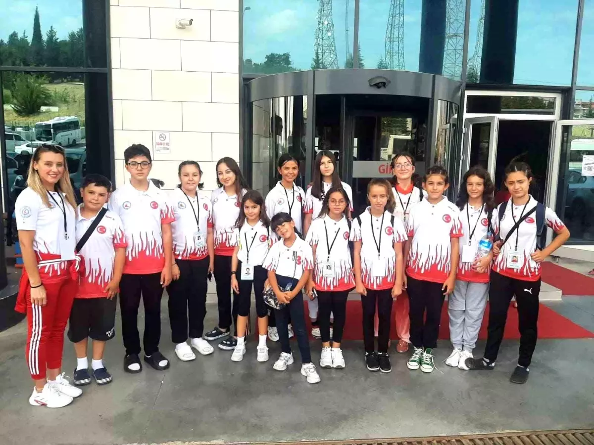 Eskişehirli Kung Fu\'culardan 13 madalya