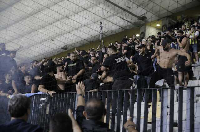 Fenerbahçe-Maribor maçında olayların fitili nasıl ateşlendi? Güvenlik kılığına girmişler Fenerbahçe-Maribor maçında olayların fitili nasıl ateşlendi? Güvenlik kılığına girmişler