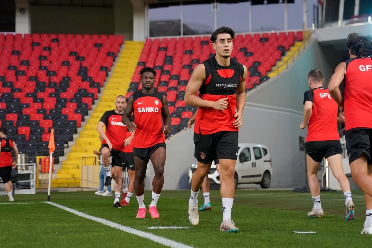 Gaziantep FK, EMS Yapı Sivasspor maçı hazırlıklarını sürdürdü