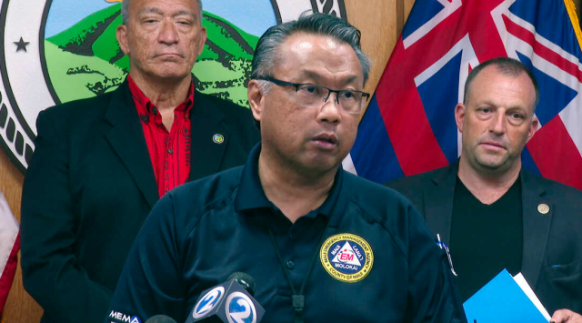Hawaii'de 111 kişinin öldüğü yangında ihmali olduğu iddia edilen Acil Durum Yönetim Kurumu Başkanı istifa etti