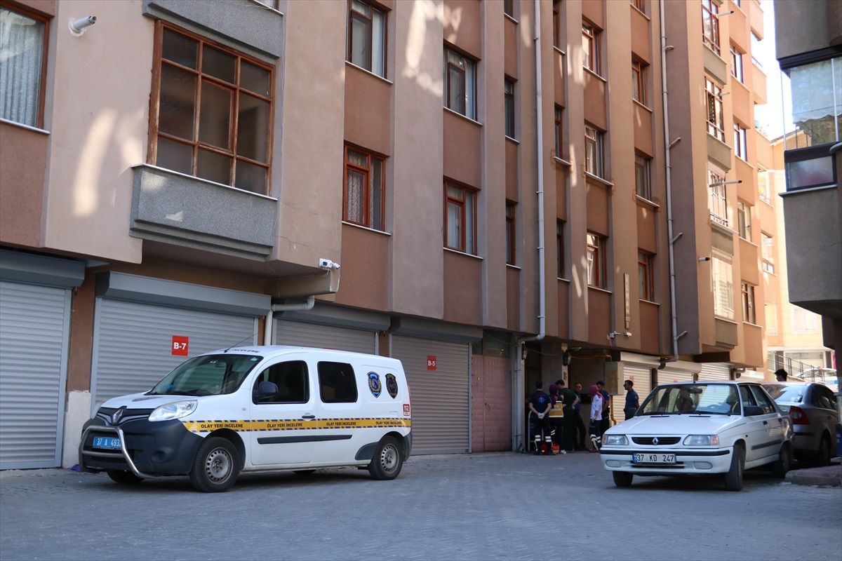 Kastamonu\'da Arkadaşının Tabancasıyla Kazara Vurulan Çocuk Hayatını Kaybetti