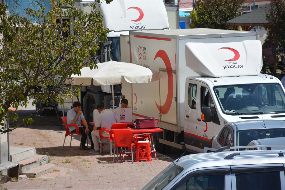 Kızılay Tokat\'ta kan bağışı topluyor