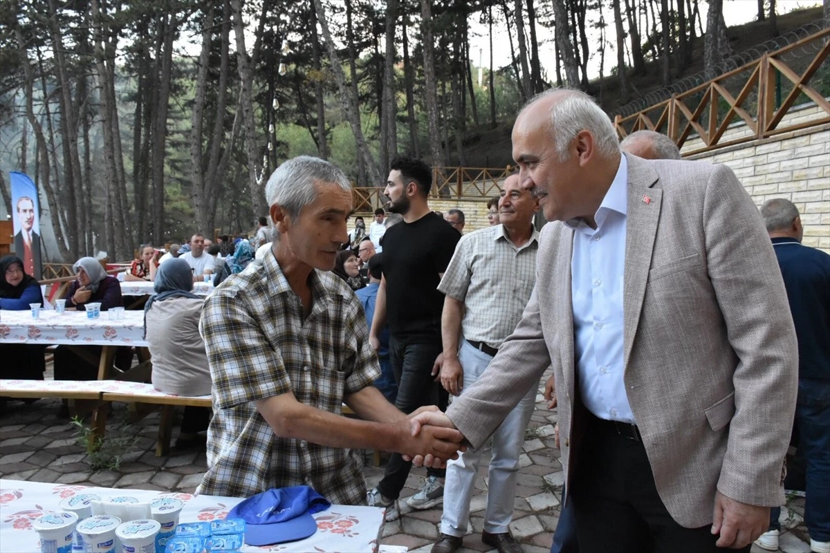 Kızılcahamam Belediyesi Engelli Vatandaşlar İçin Piknik Düzenledi