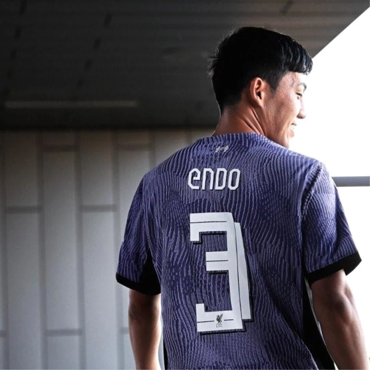 Liverpool, Japon defans oyuncusu Wataru Endo\'yu transfer etti