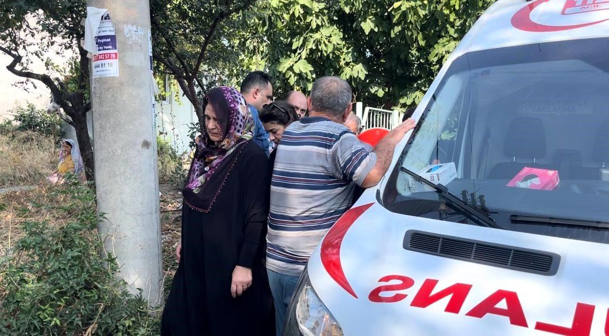 Bursa\'da Sinir Krizi Geçiren Kişi Evi Ateşe Verdi