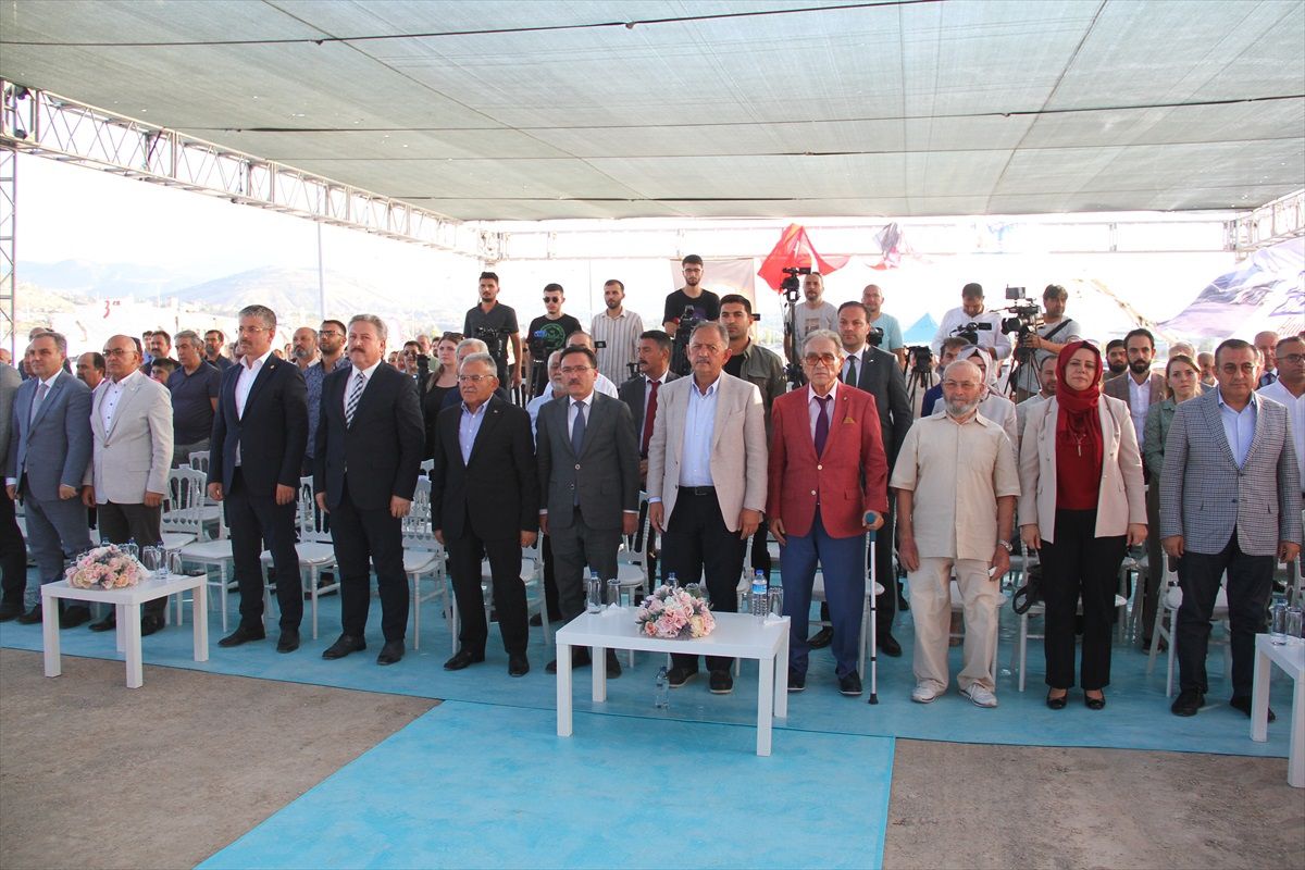 Çevre Bakanı Özhaseki: İHA\'larımız dünyada talep görüyor