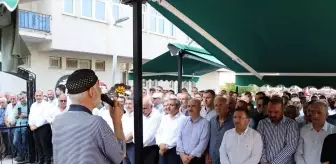 Rize'nin İyidere ilçesinde Keriman Mete'nin cenazesi toprağa verildi