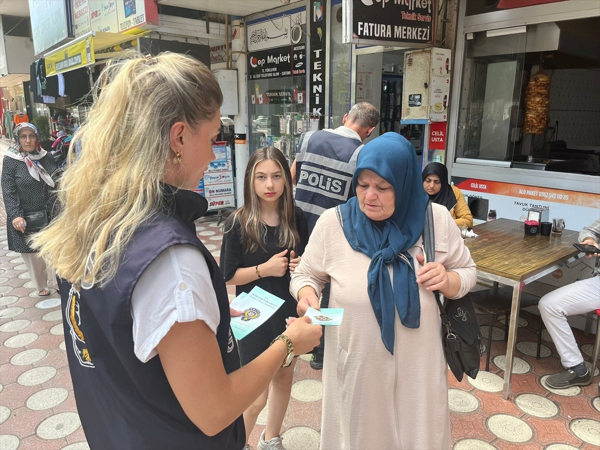 Samsun Bafra\'da Dolandırıcılık Olaylarına Karşı Vatandaşlara Brifing Verildi