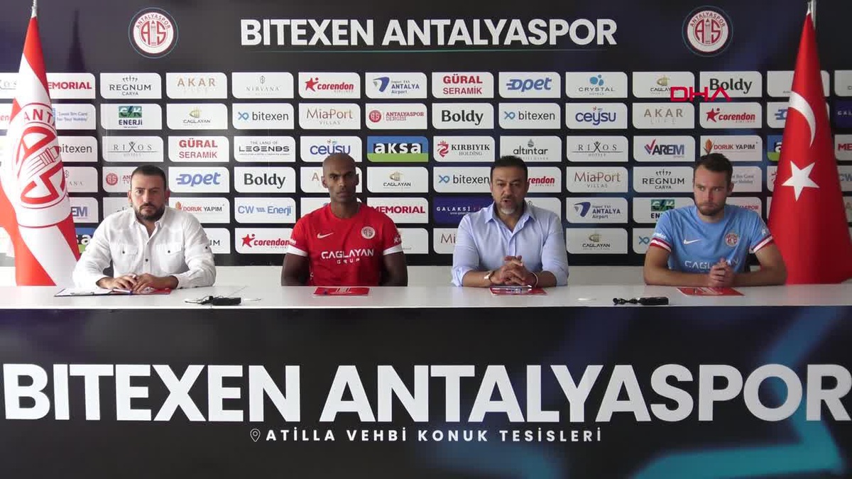 Antalyaspor, Naldo ve Van de Streek ile sözleşme imzaladı