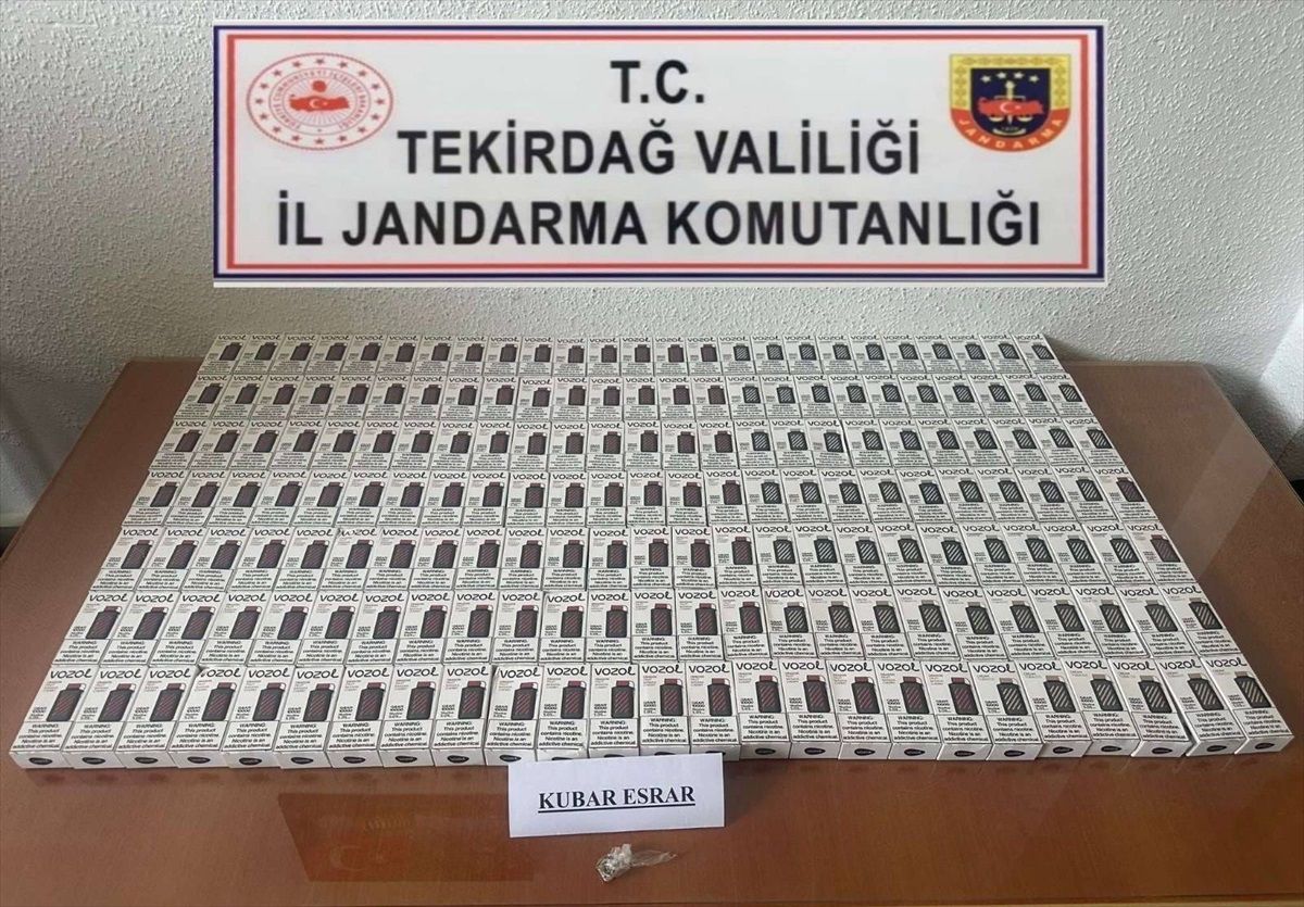 Tekirdağ\'da 193 kaçak elektronik sigara ele geçirildi