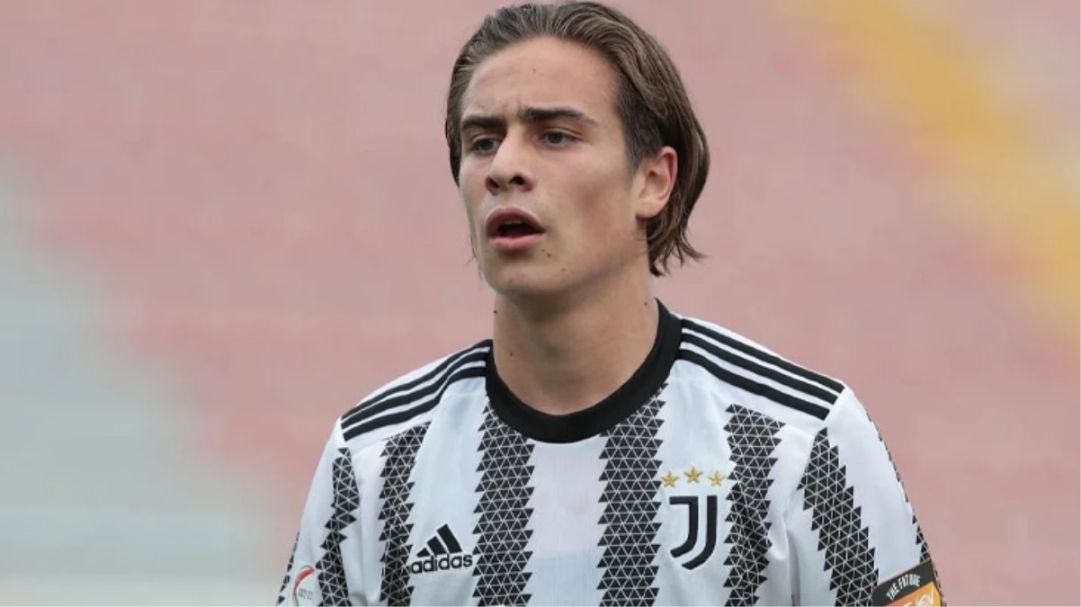 Juventus Teknik Direktörü Allegri, 18 yaşındaki Kenan Yıldız \'a hayran kaldı