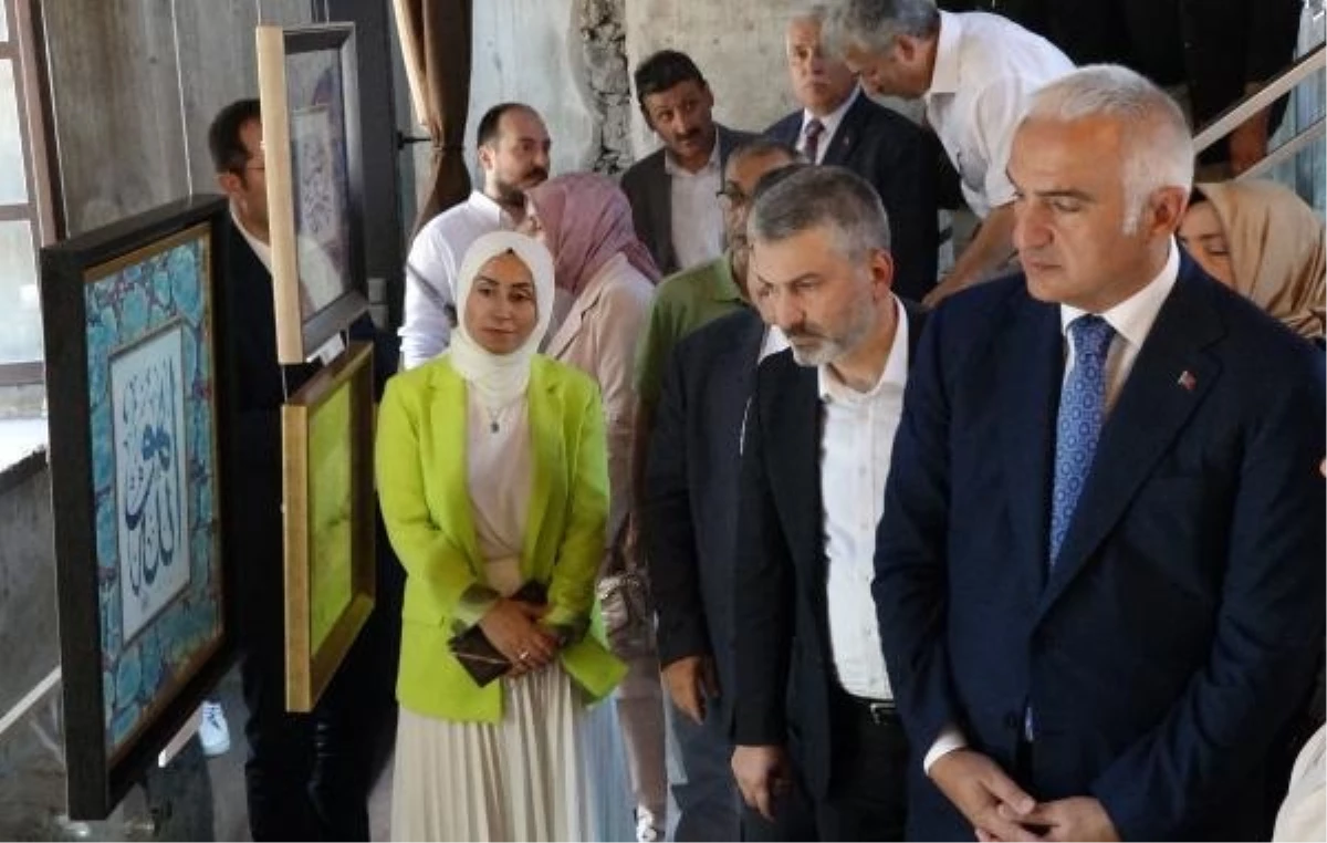 Kültür ve Turizm Bakanı Mehmet Nuri Ersoy, Sümela Kültür Yolu Festivali\'nde Etkinlik Alanlarını Ziyaret Etti