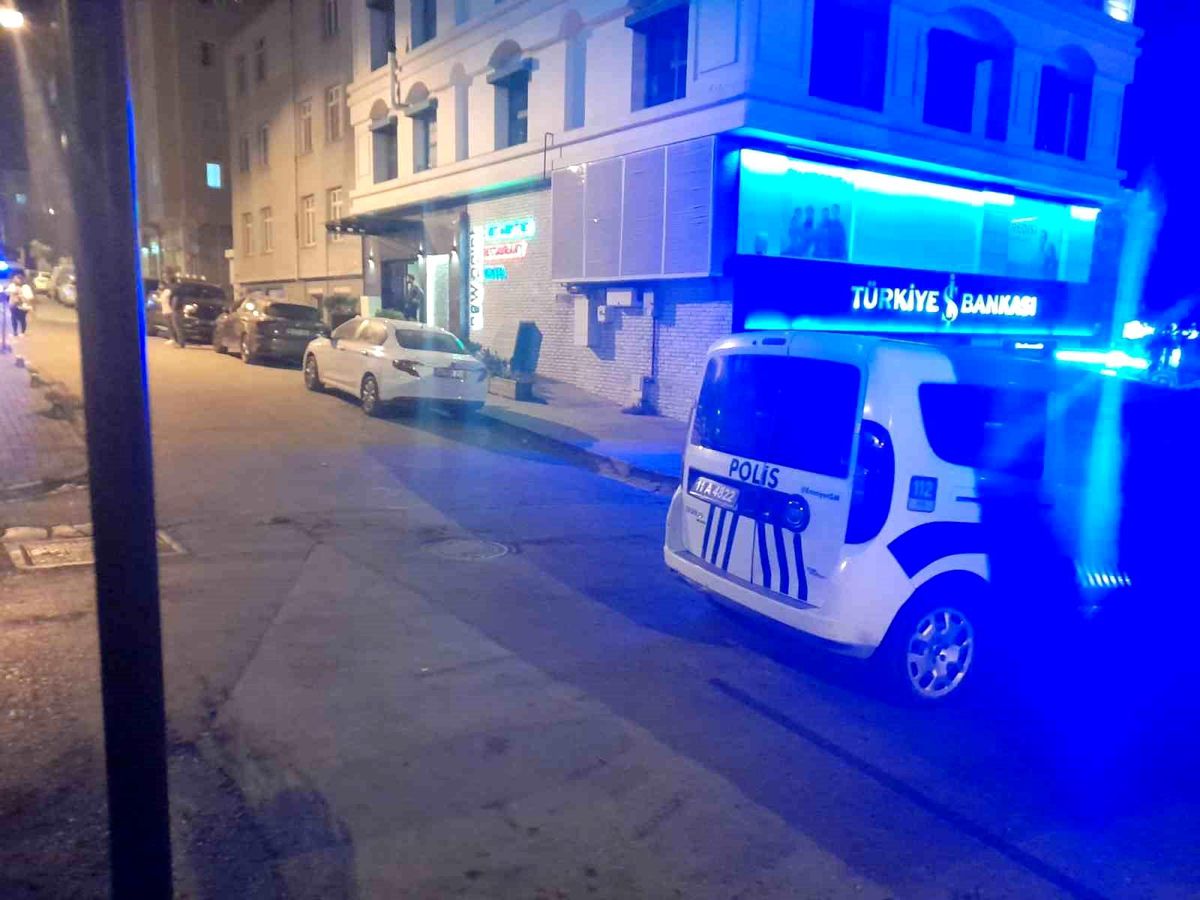 Bilecik\'te Otelde İçkili Mekanda Kavga: 1 Yaralı