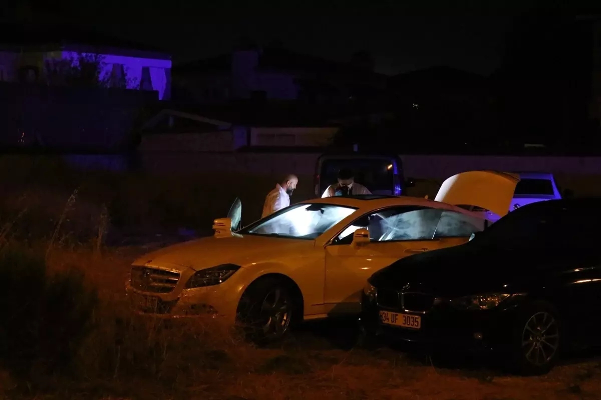 Çeşme\'de silahlı kavga: 1 ölü, 7 yaralı