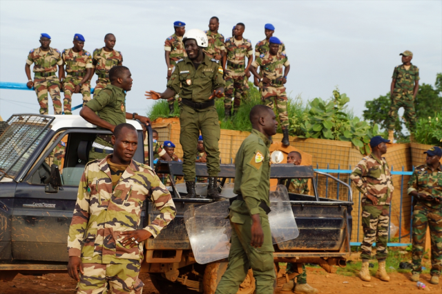ECOWAS, Nijer'e müdahale için hazır