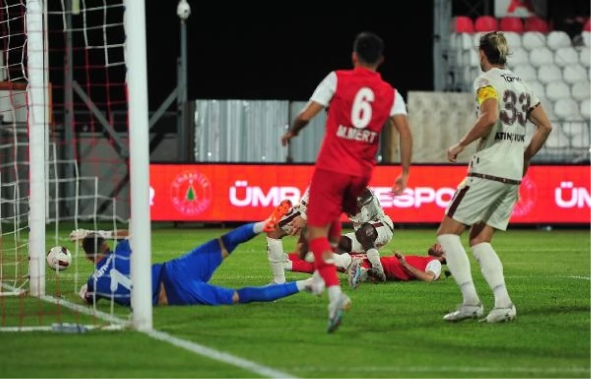 Ümraniyespor, Göztepe ile 0-0 berabere kaldı