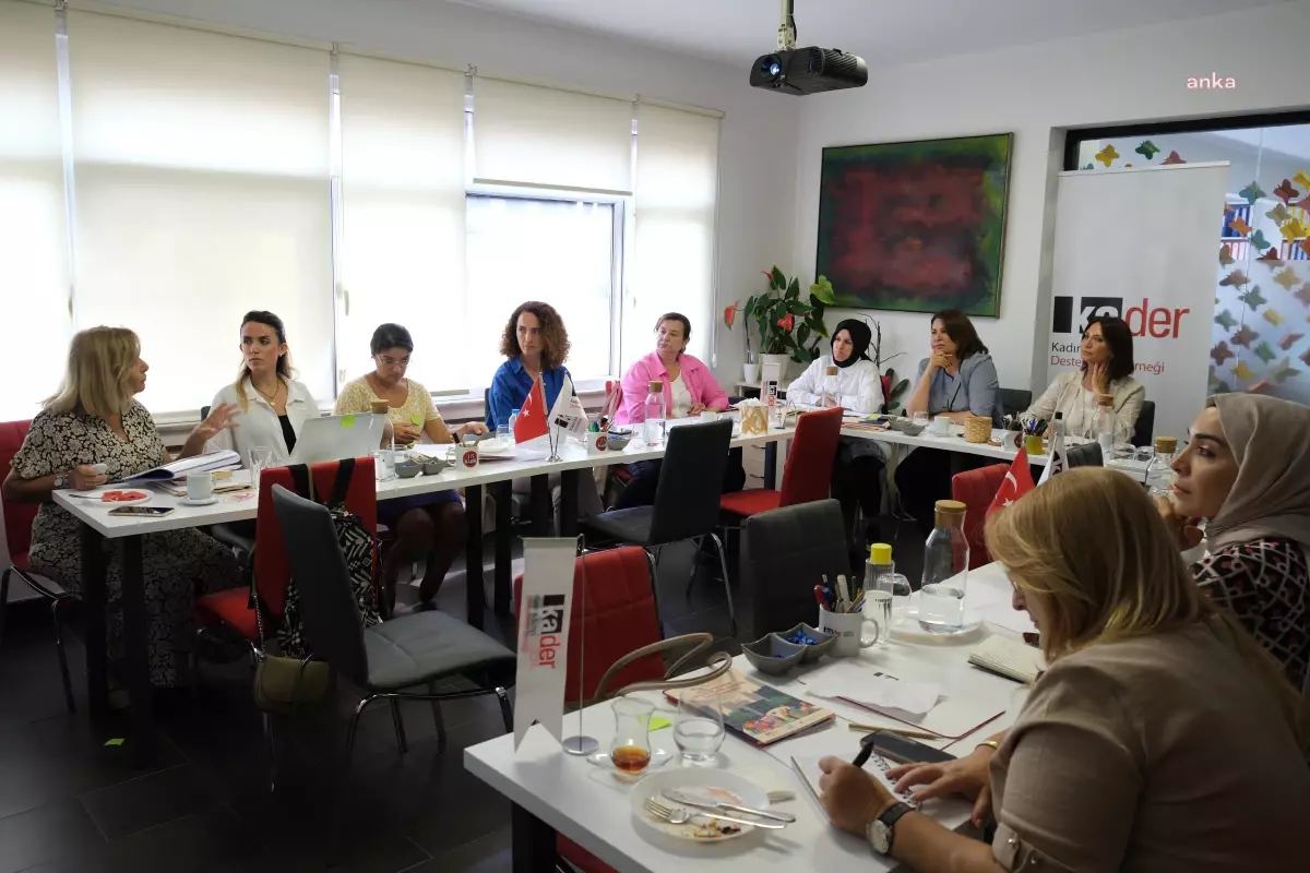 Kadınlar, Çatışma Çözümü ve Barış Toplantısında Bir Araya Geldi