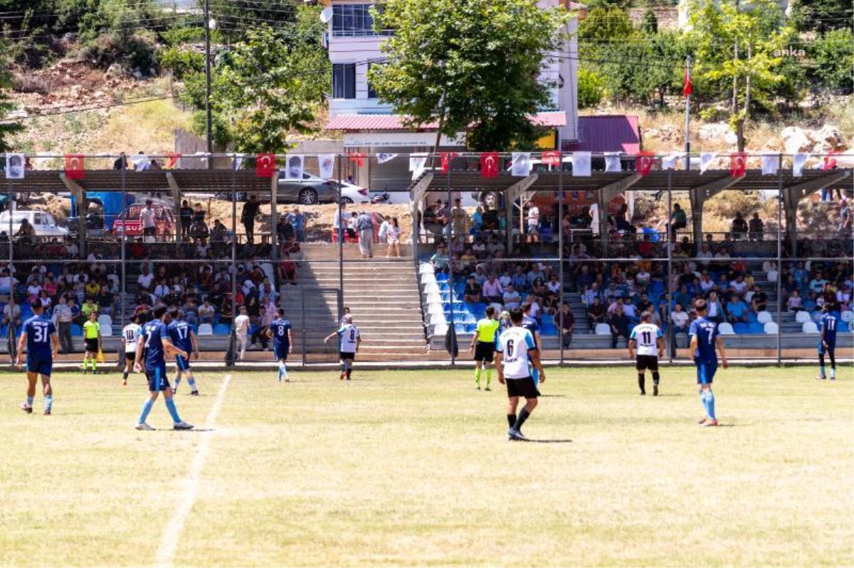 Mersin\'de Mahalleler Arası Futbol Turnuvası Başlıyor