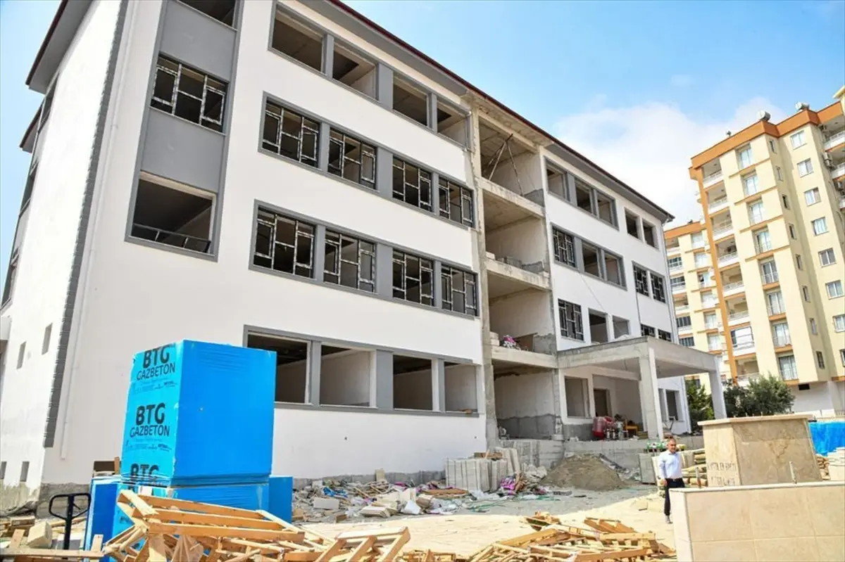 Mersin\'de 104 okul projesi devam ediyor