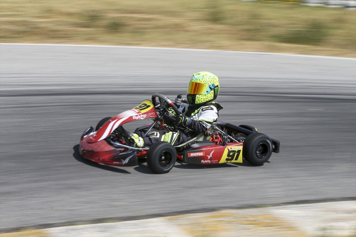 MOTUL Türkiye Karting Şampiyonası\'nın 4. ayak yarışı Uşak\'ta yapılacak
