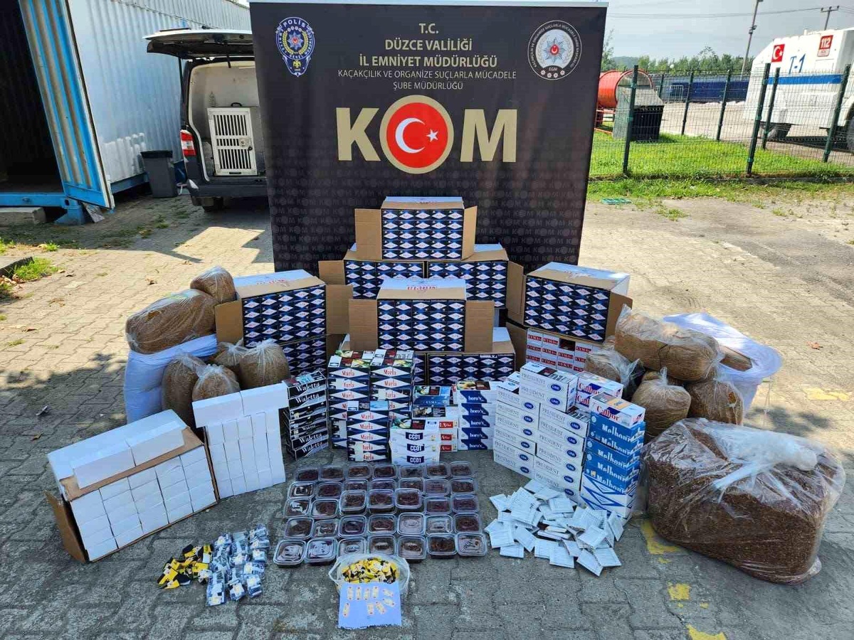 Düzce\'de yapılan baskında kaçak tütün ve sigara ele geçirildi