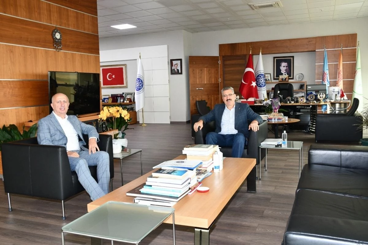 Süleymanpaşa Belediye Başkanı Hüseyin Uzunlar, Bıyıkali Mahallesi\'nde incelemelerde bulundu