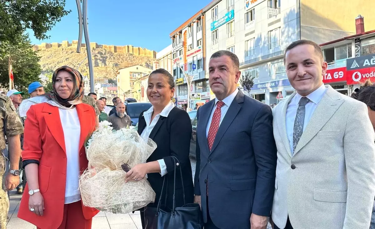 Vali Eldivan göreve başladı