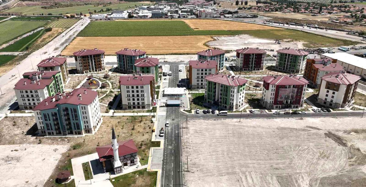Başkan Büyükkılıç\'tan Oruçreislilere İkinci Etap Müjdesi
