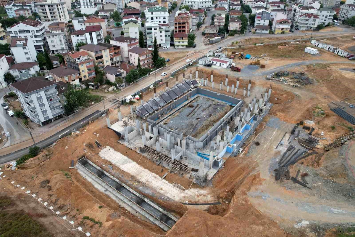 Çayırova\'ya yeni spor salonu