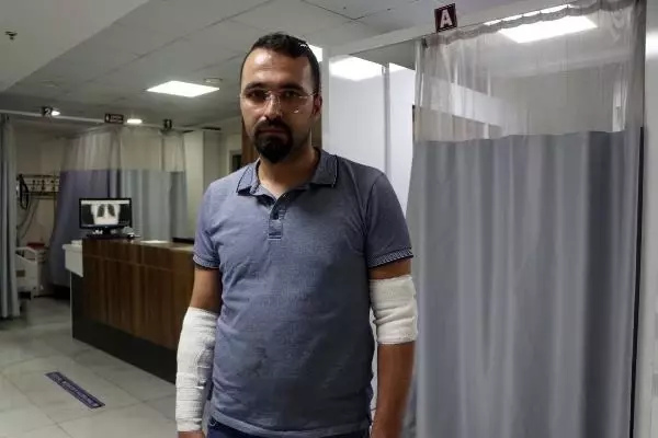 Hasta yakınları demir sopa ile doktora saldırdı! Başından yaralanan doktor ölümle pençeleşiyor