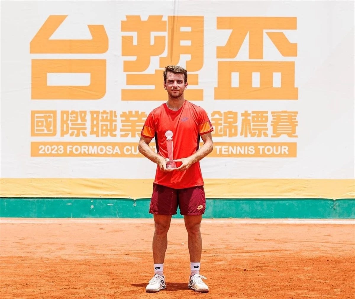 Milli tenisçiler Tayvan ve Belçika\'da şampiyonluğa ulaştı