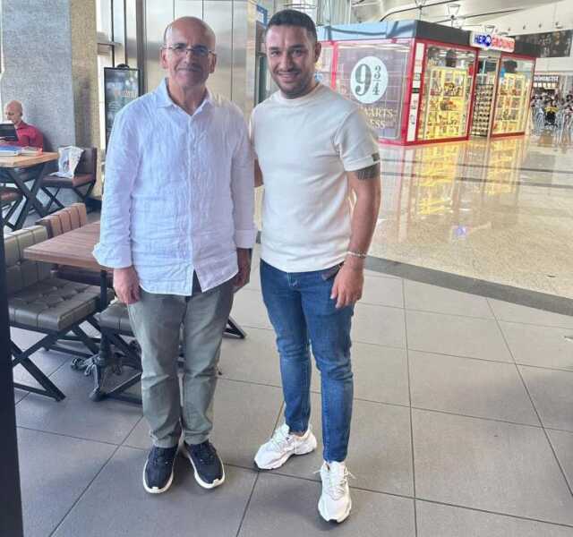 Bakan Şimşek'in ziyaret ettiği esnaf o anları anlattı Bakan Şimşek'in ziyaret ettiği esnaf o anları anlattı