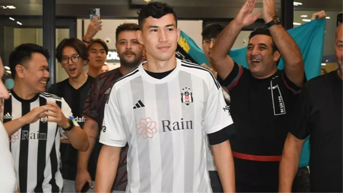 Beşiktaş, Bakhtiyor Zaynutdinov ile 4 yıllık sözleşme imzaladı